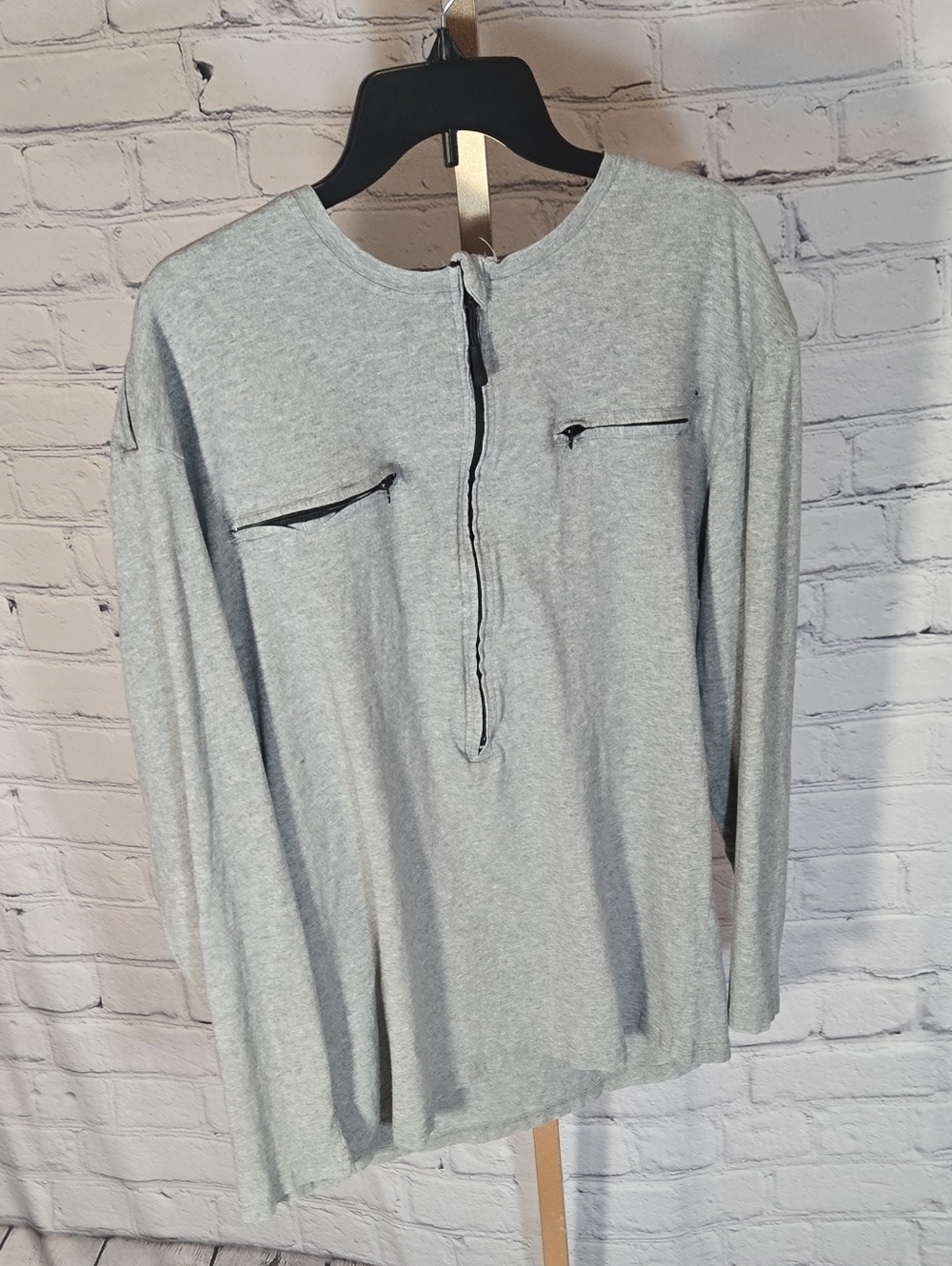 Light Gray Long Sleeve Top with Zippers For Chemo Ports